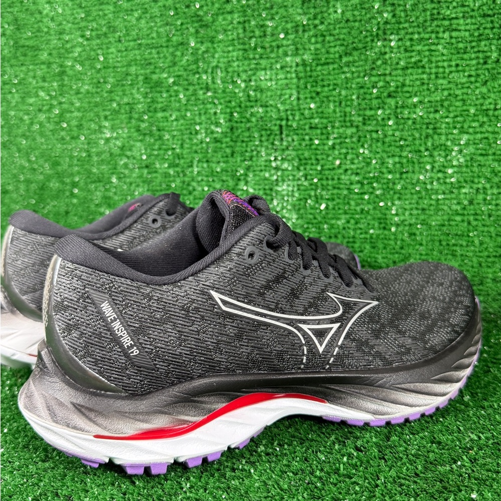 Mizuno Wave Inspire 19 Women’s Running Shoes – Size 6.5 – Excellent Condition